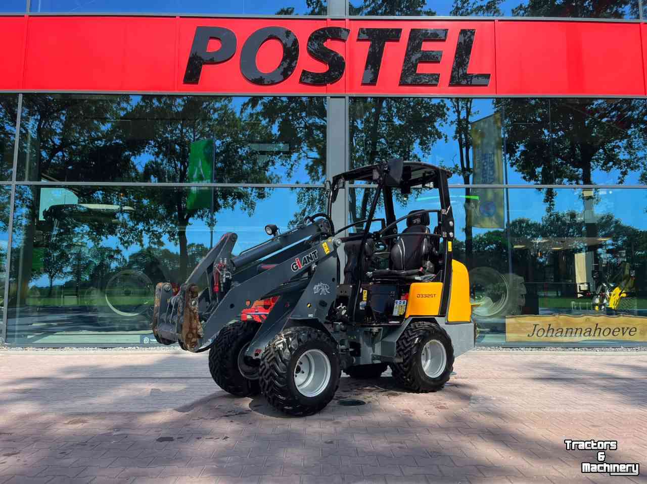 Giant 332ST